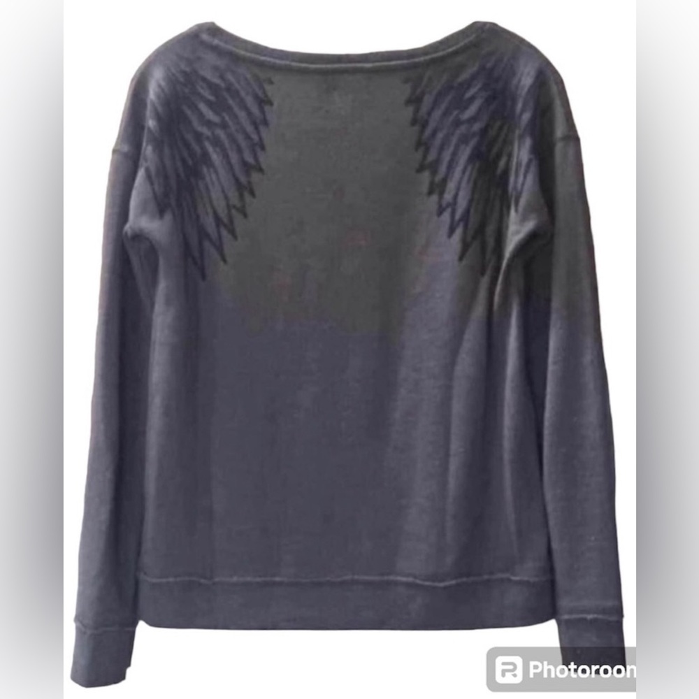 Rock & Republic Angel Wing Long Sleeved Sweatshirt Top Rhinestone Bling Size XS - Picture 6 of 10